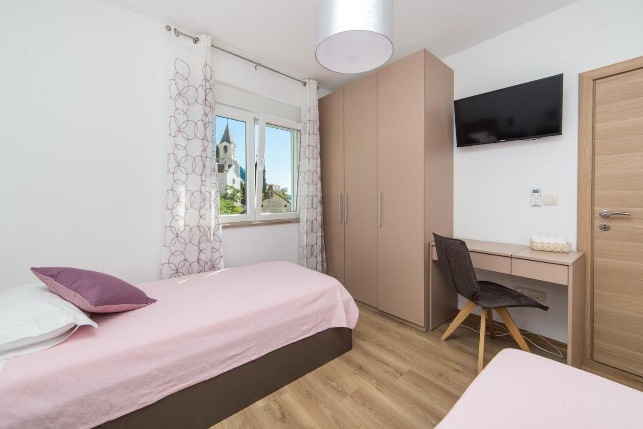 Apartments Zvonik Брист Екстериор снимка