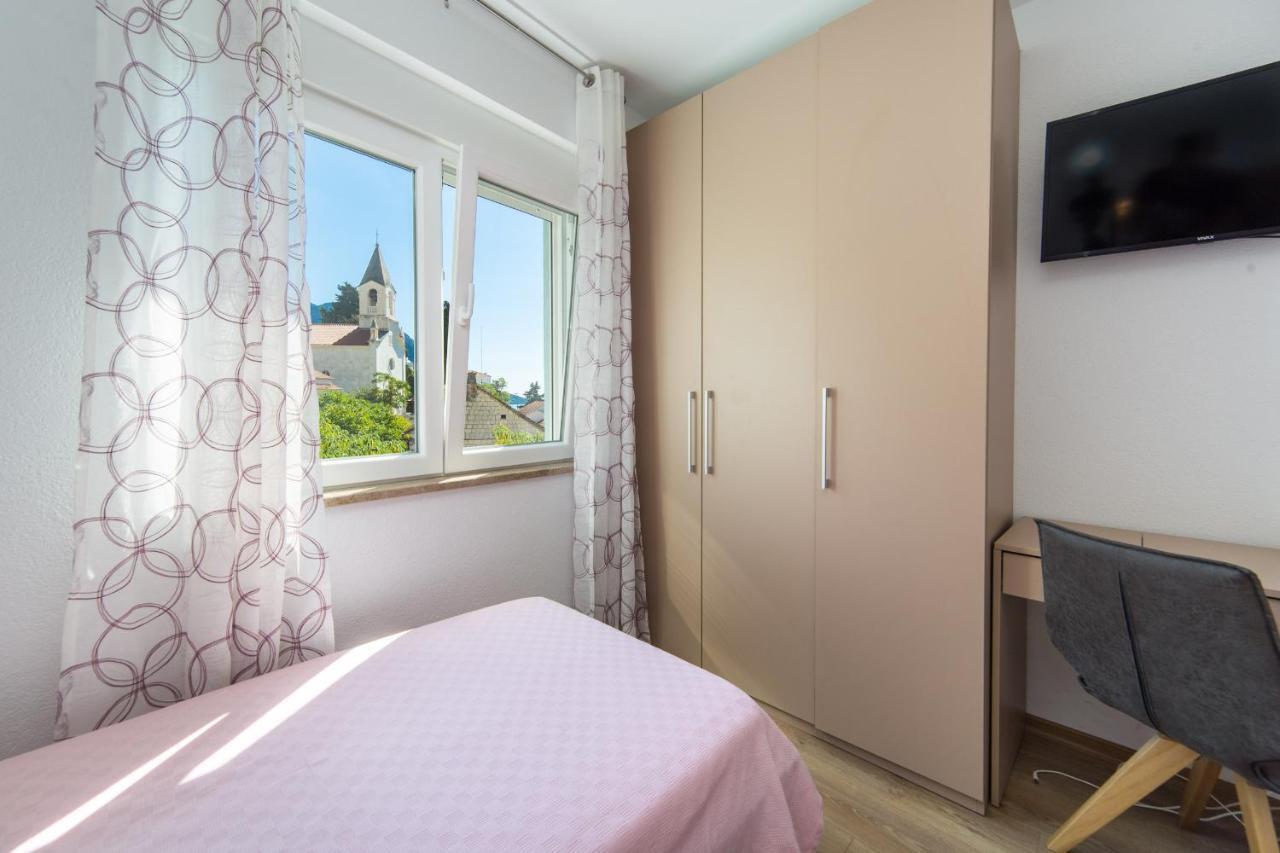 Apartments Zvonik Брист Екстериор снимка