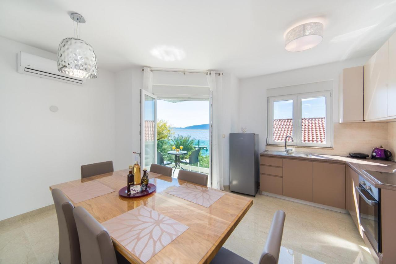 Apartments Zvonik Брист Екстериор снимка
