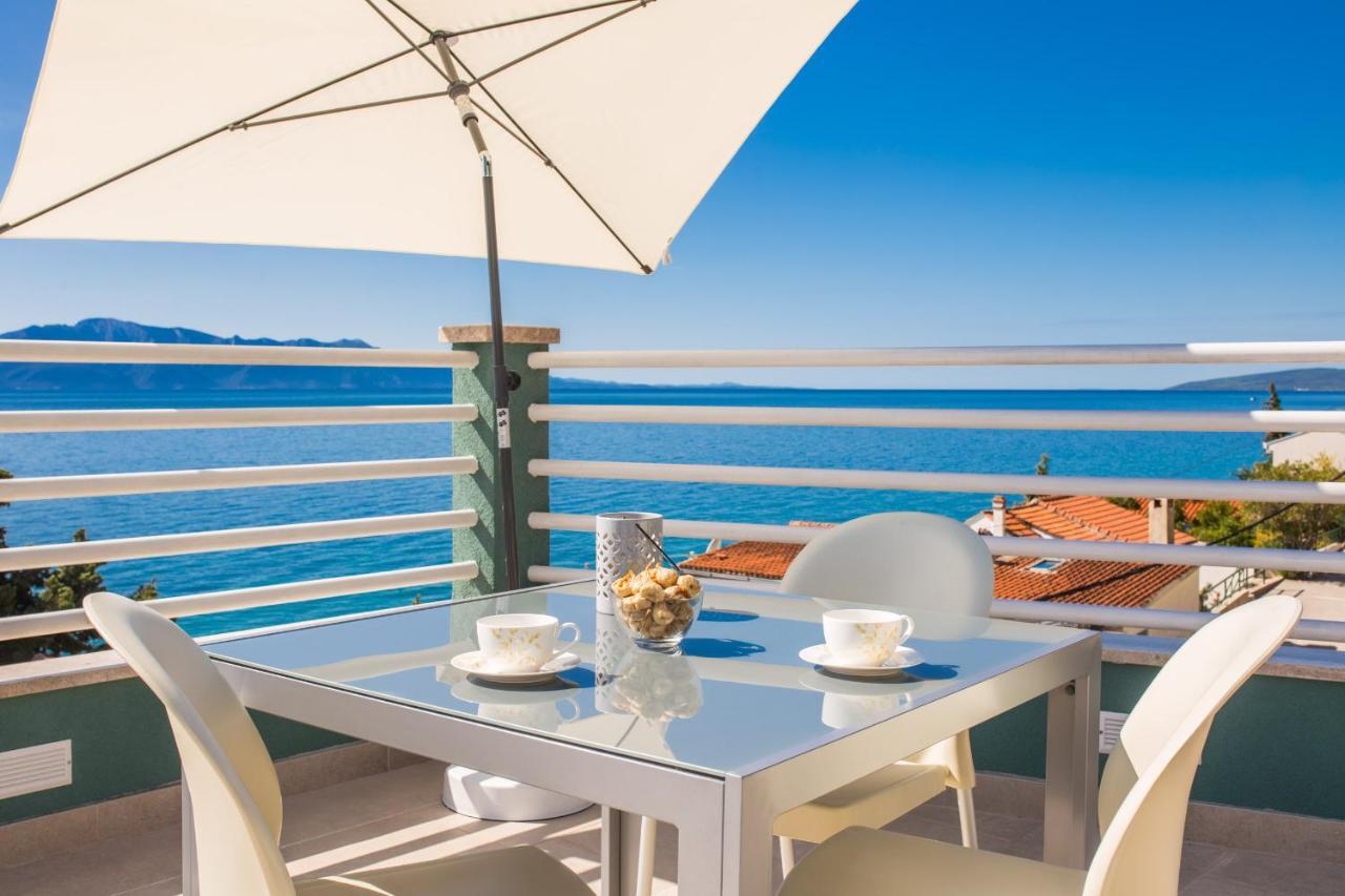 Apartments Zvonik Брист Екстериор снимка